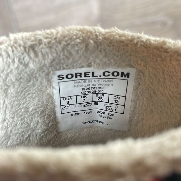 Sorel Rylee Waterproof Black Suede Warm Lined Pink Stars Toddler Girl Sz 8 Boots - Picture 6 of 13